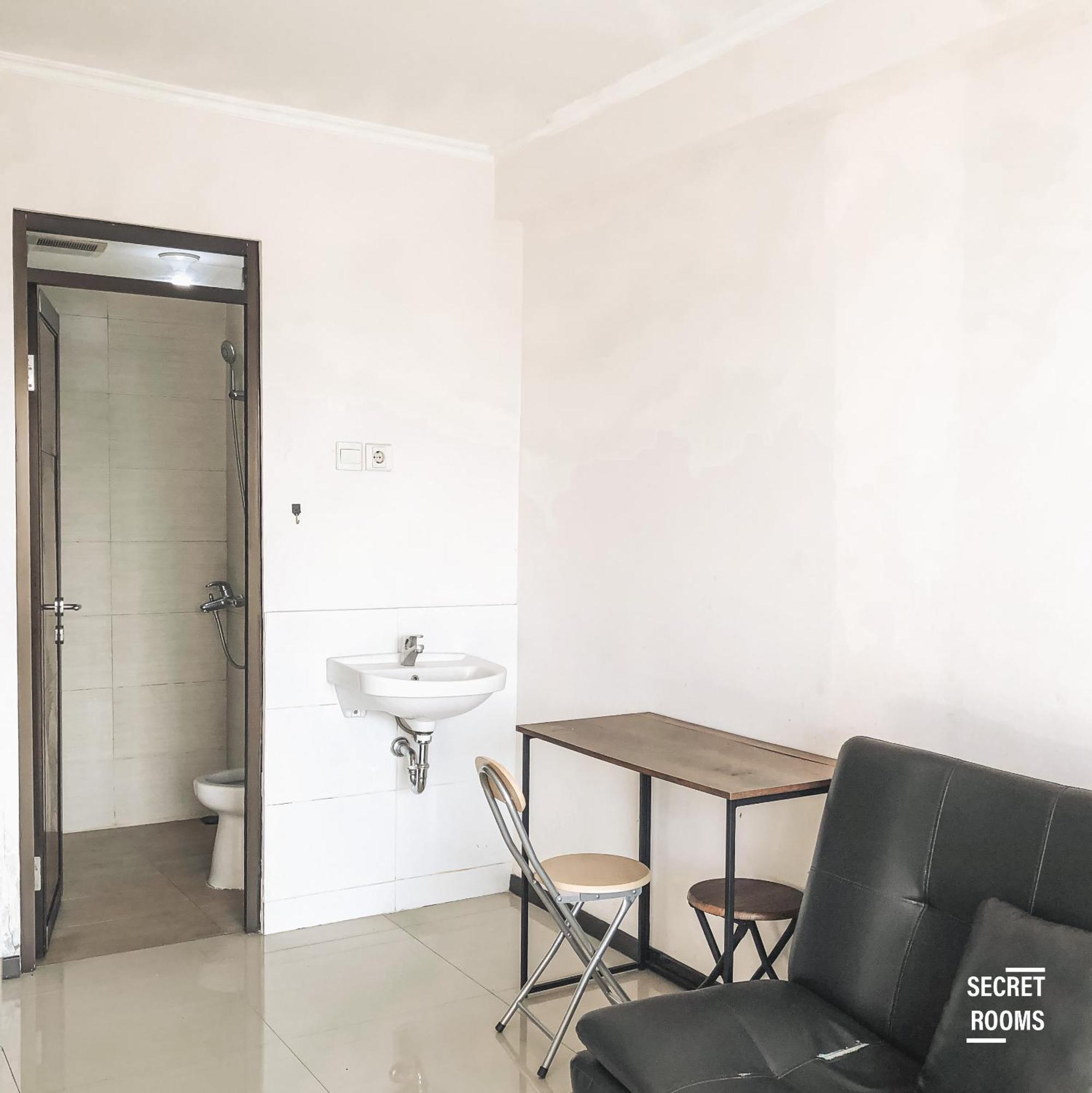 Gateway Pasteur Apartment By Secret Rooms Bandung Ruang foto