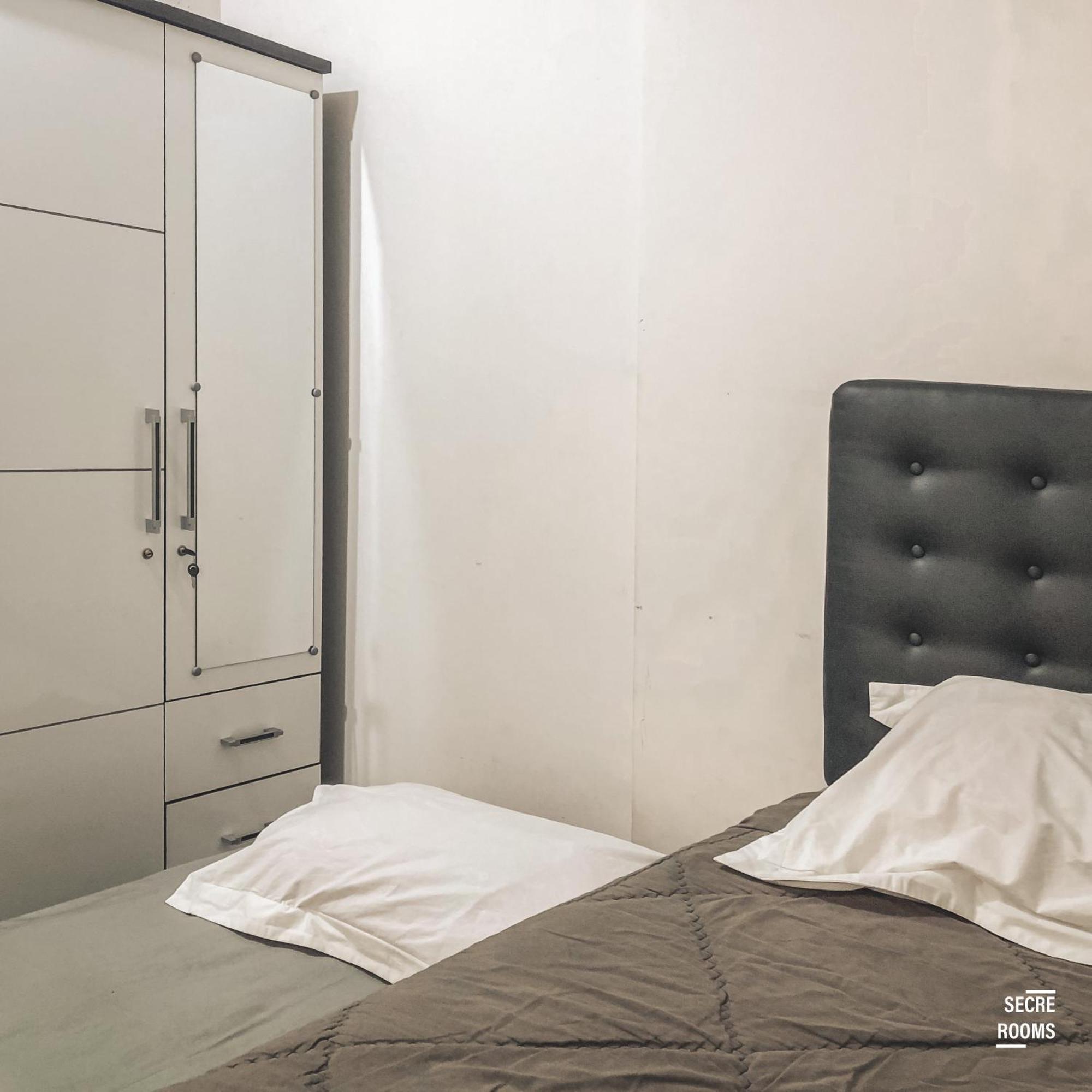 Gateway Pasteur Apartment By Secret Rooms Bandung Ruang foto