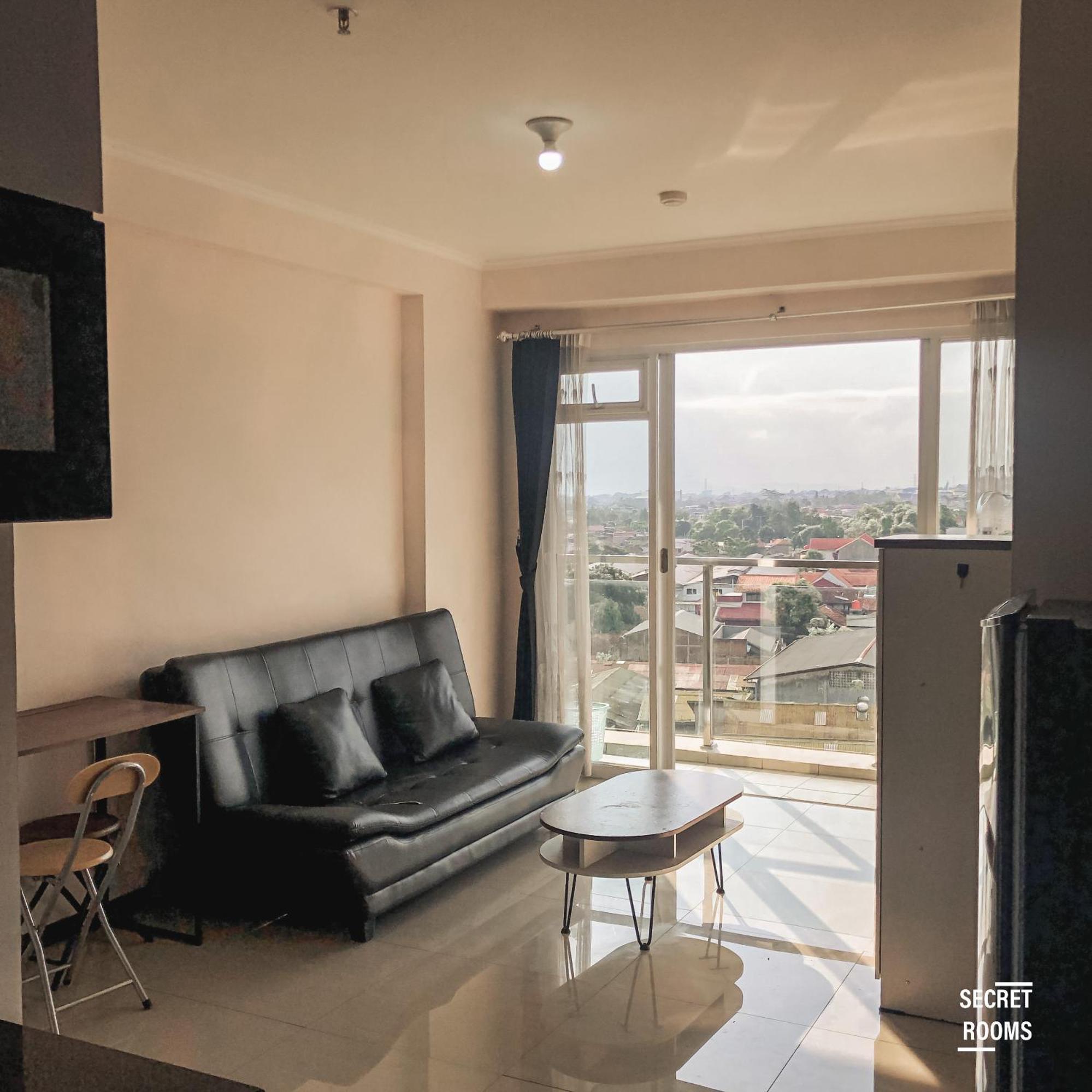 Gateway Pasteur Apartment By Secret Rooms Bandung Ruang foto